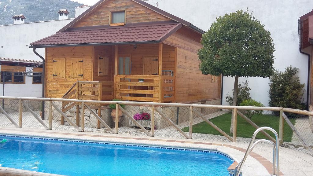 Cabanas De Madera El Rinconcillo Arroyo Frio Buitenkant foto