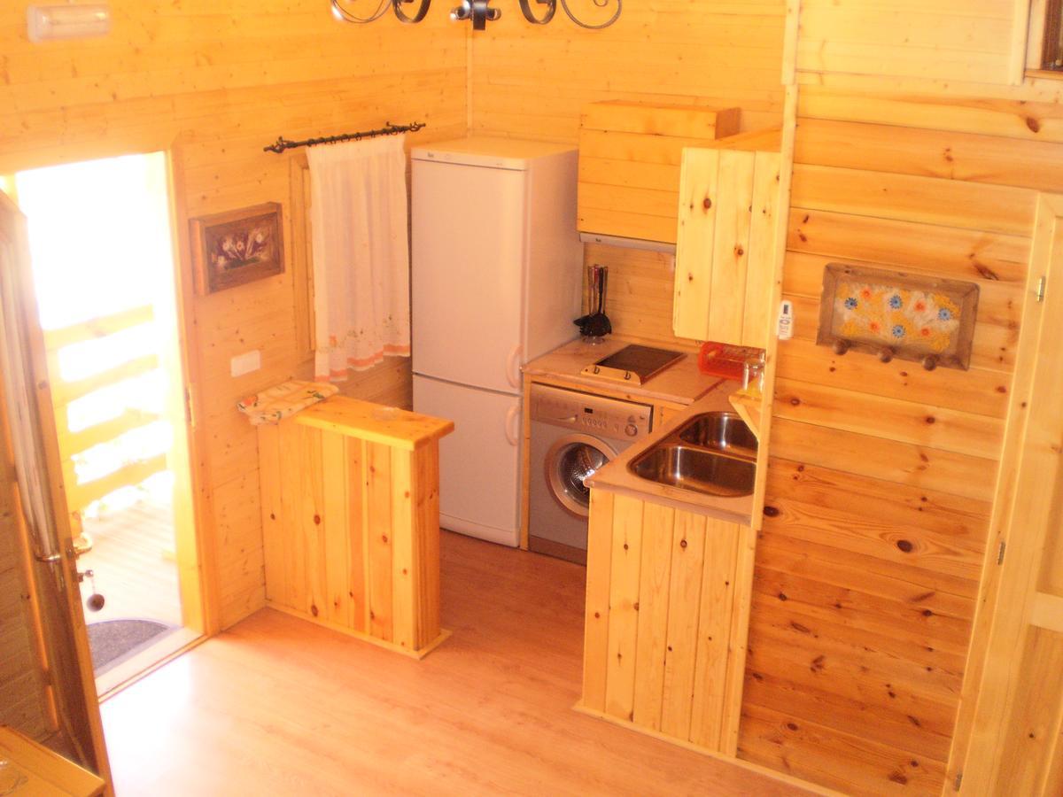 Cabanas De Madera El Rinconcillo Arroyo Frio Buitenkant foto